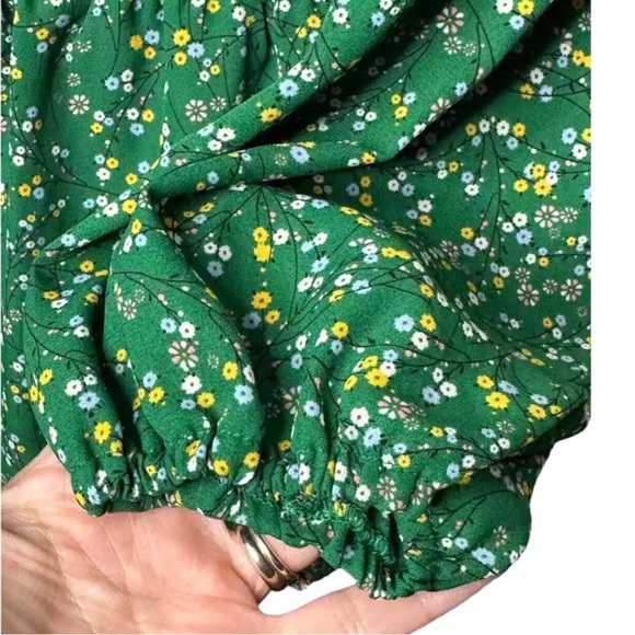 𝐌𝐚𝐱 𝐒𝐭𝐮𝐝𝐢𝐨 𝐆𝐫𝐞𝐞𝐧 𝐅𝐥𝐨𝐫𝐚𝐥 𝐋𝐨𝐧𝐠 𝐒𝐥𝐞𝐞𝐯𝐞 𝐁𝐥𝐨𝐮𝐬𝐞 - Picture 6 of 6